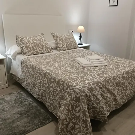 Piso Benito * Ourense