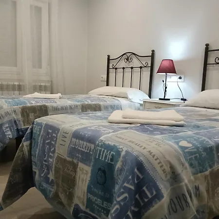 Piso Benito Appartamento Ourense